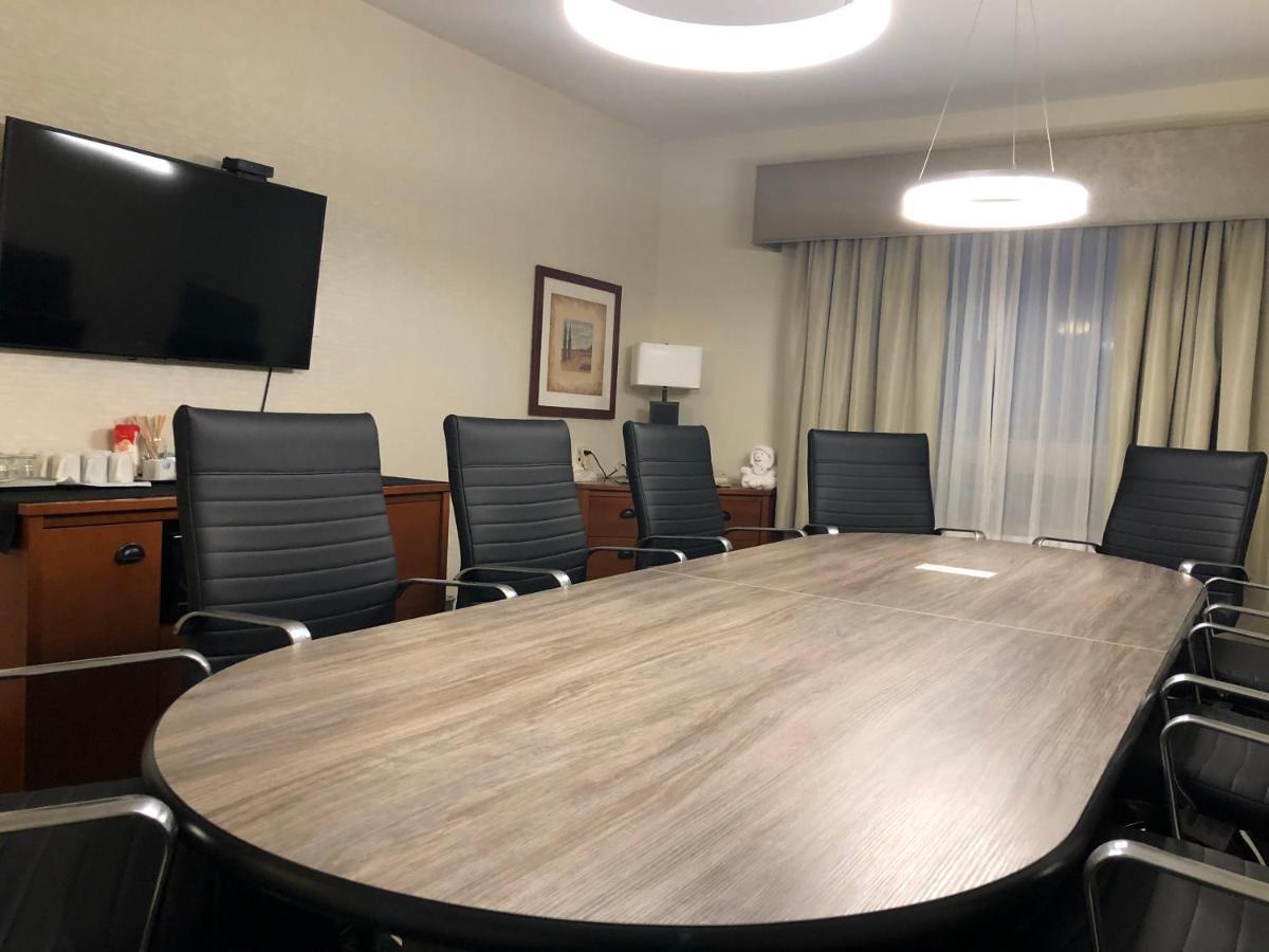 Gold Eagle Lodge North Battleford Bagian luar foto